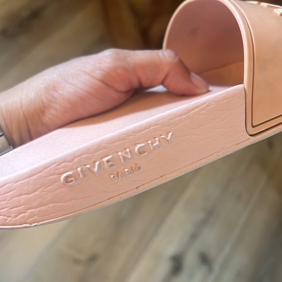 Givenchy, 38 EU/ 7,5 US, Blush Pink Slide Sandals - Picture 15 of 16